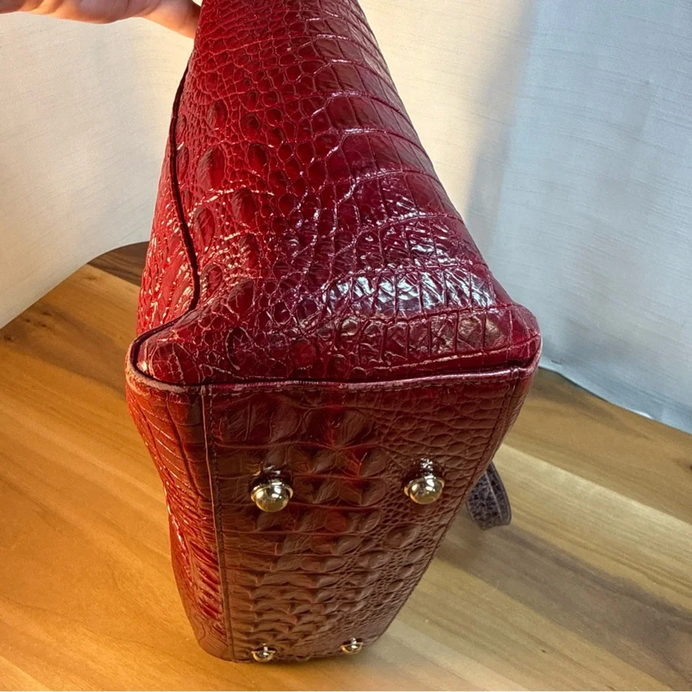 BRAHMIN Medium Asher Melbourne Croc Embossed Leather Red Lava Brown‎ Tote Bag